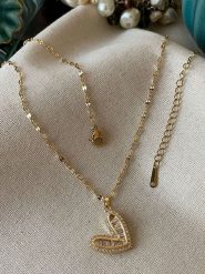 Luseera Pozłacany naszyjnik z zawieszką - dł. 45 cm rozmiar: onesize. Żółte naszyjniki damskie Luseera, z cyrkonią, pozłacane. Za 39.99 zł.