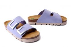 DR. BRINKMANN 700685-59 pflaume, klapki damskie. Fioletowe klapki damskie Dr. Brinkmann, bez wzorów, ze skóry, bez obcasa, bez zapięcia. Za 230.93 zł.