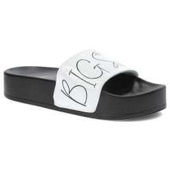 Białe Klapki Big Star Modne Buty Na Lato. Białe klapki damskie Big Star, bez wzorów, bez obcasa, bez zapięcia. Za 99.99 zł.