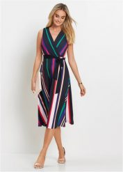 Sukienka shirtowa z wiązanym paskiem. Czarne sukienki damskie bonprix, bez wzorów, bez ramiączek. Za 144.99 zł.