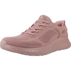 Buty SKECHERS BOBS SQUAD CHAOS Rose. Czerwone obuwie sportowe damskie Skechers, bez zapięcia, trekkingowe, Skechers Sport. Za 362.26 zł.