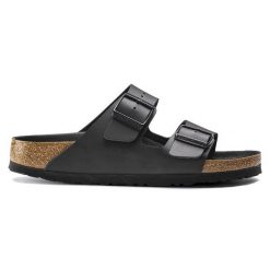 Klapki damskie BIRKENSTOCK ARIZONA. Czarne klapki damskie Birkenstock, bez wzorów, z materiału, bez obcasa, bez zapięcia. Za 349.99 zł.