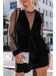 Milan Kiss Sukienka w kolorze czarnym rozmiar: M. Czarne sukienki damskie Milan Kiss, bez wzorów, bez ramiączek. Za 100.99 zł.