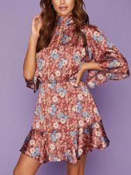 Milan Kiss Sukienka w kolorze brązowo-niebieskim ze wzorem rozmiar: S. Brązowe sukienki damskie Milan Kiss, bez wzorów, bez ramiączek. Za 110.04 zł.