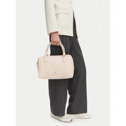 Torebka Beverly Hills Polo Club. Białe kuferki damskie Beverly Hills Polo Club, bez wzorów, bez dodatków. Za 219.99 zł.