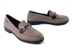 RIEKER 46264-60 beige, półbuty damskie. Brązowe półbuty damskie Rieker, bez wzorów, bez obcasa, na obcasie, bez zapięcia. Za 329.90 zł.