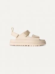 UGG Sandały "Goldenglow" w kolorze kremowym rozmiar: 39. Brązowe sandały damskie Ugg, bez wzorów, z otwartym noskiem, bez obcasa, na koturnie, bez zapięcia. Za 472.19 zł.