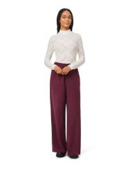 Scotch & Soda Spodnie w kolorze bordowym rozmiar: M. Czerwone spodnie materiałowe damskie Scotch & Soda, bez wzorów, z materiału. Za 329.95 zł.
