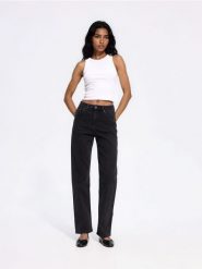 Jeansy straight fit - czarny. Czarne jeansy damskie Reserved. Za 129.99 zł.