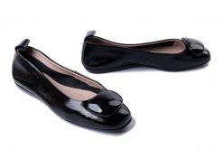 WONDERS A-86120 negro, baleriny damskie. Czarne balerinki damskie Wonders, bez wzorów. Za 479.92 zł.