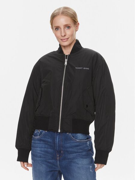 Tommy Jeans Kurtka bomber Classics DW0DW17240 Czarny Regular Fit. Czarne kurtki damskie Tommy Jeans, l, bez wzorów, z jeansu, bez kaptura. Za 479.99 zł.