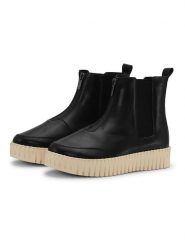 Ilse Jacobsen Botki w kolorze czarnym rozmiar: 40. Czarne botki damskie Ilse Jacobsen, bez obcasa, bez zapięcia. Za 148.26 zł.