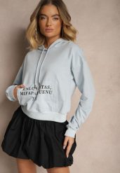 Jasnoniebieska Bluza o Klasycznym Kroju z Kapturem i Kieszenią Firloti. Niebieskie bluzy damskie Renee, l, bez wzorów, z jeansu, z kapturem. Za 49.99 zł.