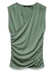 Vero Moda Bluzka w kolorze zielonym rozmiar: XS. Zielone bluzki damskie Vero Moda, xs, bez wzorów, bez kołnierzyka, bez ramiączek. Za 80.52 zł.