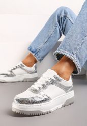 Srebrno-Białe Sneakersy na Niskiej Platformie z Ozdobnymi Przeszyciami Huviena. Białe obuwie sportowe damskie Renee, z jeansu, bez zapięcia. Za 74.99 zł.