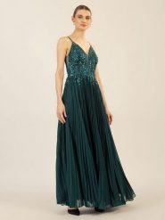 APART Sukienka w kolorze ciemnozielonym rozmiar: 40. Zielone sukienki damskie Apart, bez wzorów, bez ramiączek. Za 558.95 zł.