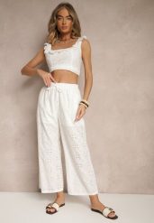 Białe Spodnie High Waist z Bawełnianej Tkaniny Zdobionej Haftem Mevirona. Białe spodnie materiałowe damskie Renee, z aplikacjami, z bawełny. Za 49.99 zł.