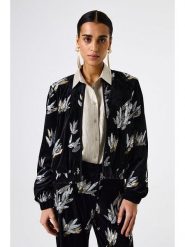 Garcia Kurtka w kolorze czarnym rozmiar: S. Czarne kurtki damskie Garcia, s, bez wzorów, bez kaptura. Za 165.99 zł.