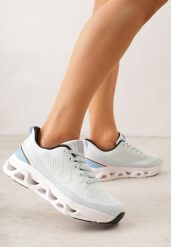 Niebieskie Siateczkowe Buty Sportowe na Podeszwie z Otworami Quilvia. Niebieskie obuwie sportowe casual damskie Renee, z materiału, bez zapięcia. Za 109.99 zł.