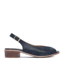 Sandały Go Soft. Niebieskie sandały damskie GO SOFT, bez wzorów, bez obcasa, na słupku, bez zapięcia. Za 169.99 zł.