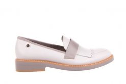 Mokasyny Bayla-156 3287 Bufino Bianco Mustang Szary/ Biały, Skóra naturalna - 40. Białe mokasyny damskie Bayla, ze skóry, bez obcasa. W wyprzedaży za 134.10 zł.