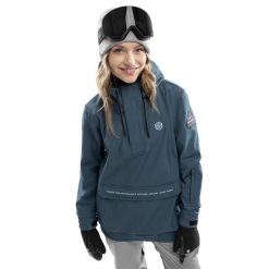 Damska kurtka snowboardowa Sporty zimowe SIROKO W3-W Celsius. Niebieskie kurtki sportowe damskie SIROKO, na zimę, bez wzorów, z softshellu, bez kaptura. W wyprzedaży za 297.00 zł.