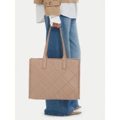 Torebka JENNY. Brązowe shopper bag Jenny, bez wzorów, bez dodatków. Za 159.99 zł.