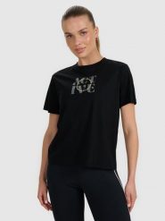 4F T-shirt z nadrukiem damski - czarny S. Czarne t-shirty damskie 4F, s, bez wzorów, z bawełny, bez kołnierzyka. W wyprzedaży za 19.99 zł.