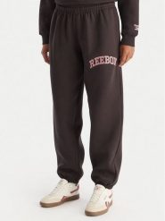 Reebok Spodnie dresowe Marvs RK25165CCW Szary Regular Fit. Szare spodnie dresowe damskie Reebok, l, bez wzorów, z bawełny. Za 199.99 zł.