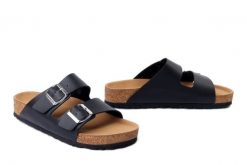 RIEKER V6391-00 black, klapki damskie. Czarne klapki damskie Rieker, bez wzorów, bez obcasa, bez zapięcia. Za 289.90 zł.