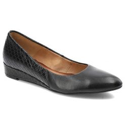 Czarne Czółenka Maciejka Damskie Eleganckie Buty. Czarne czółenka damskie Maciejka, bez wzorów, ze skóry, bez obcasa, na koturnie. Za 189.00 zł.