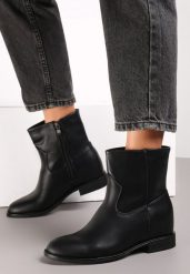 Czarne Botki Sztyblety Mura. Czarne botki damskie Renee, ze skóry ekologicznej, eleganckie, za kostkę, bez obcasa, na koturnie, bez zapięcia. Za 34.99 zł.