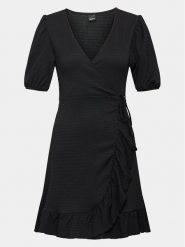 Gina Tricot Sukienka codzienna 19320 Czarny Regular Fit. Czarne sukienki damskie Gina Tricot, bez wzorów, z syntetyku, bez ramiączek. Za 159.99 zł.