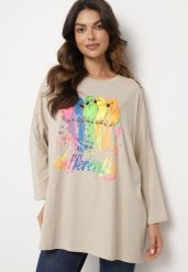 Beżowa Bluzka Oversize z Bawełny z Kolorowym Nadrukiem i Brokatem Tailine. Brązowe bluzki damskie Born2be, bez wzorów, z bawełny, bez kołnierzyka, bez ramiączek. Za 79.99 zł.