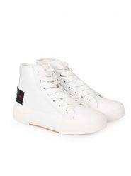 Love Moschino Trampki | JA15022G1MIA0 | Kobieta | Biały. Białe trampki damskie Love Moschino, bez wzorów, ze skóry, bez zapięcia. W wyprzedaży za 499.00 zł.