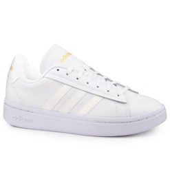 Buty damskie sportowe trampki Adidas GRAND COURT ALPHA. Białe trampki damskie Adidas, bez wzorów, bez zapięcia. W wyprzedaży za 209.00 zł.