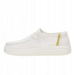 HEYDUDE Damskie Mokasyny Wendy Rise Perf Canvas. Białe mokasyny damskie Hey dude, z materiału, bez obcasa. Za 229.00 zł.