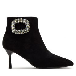 Botki GOE. Czarne botki damskie GOE, bez obcasa, na szpilce, bez zapięcia. Za 479.99 zł.