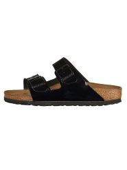 Birkenstock Klapki "Arizona" w kolorze czarnym rozmiar: 36. Czarne klapki damskie Birkenstock, bez wzorów, bez obcasa, bez zapięcia. Za 354.10 zł.