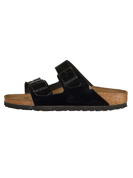 Birkenstock Klapki "Arizona" w kolorze czarnym rozmiar: 36. Czarne klapki damskie Birkenstock, bez wzorów, bez obcasa, bez zapięcia. Za 354.10 zł.