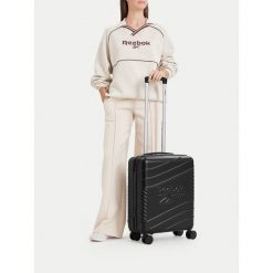 Walizka kabinowa Reebok. Czarne walizki Reebok, bez wzorów. Za 229.99 zł.