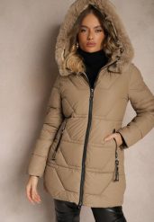 Beżowa Zimowa Kurtka Pikowana Ozdobiona Futrzanym Kołnierzem Elladriel. Brązowe kurtki damskie Renee, na zimę, l, bez wzorów, z futra, bez kaptura. Za 219.99 zł.