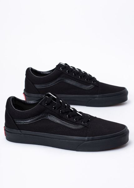 Tenisówki Vans Old Skool Czarne (VN000D3HBKA). Czarne trampki damskie Vans, bez wzorów, z gumy, przed kostkę, bez zapięcia. Za 279.99 zł.