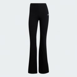 Legginsy Essentials Small Logo Flared. Białe legginsy damskie Adidas, xs, bez wzorów. Za 149.00 zł.