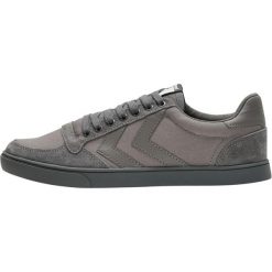 Sneakersy Hummel Slimmer Stadil Tonal. Szare obuwie sportowe damskie Hummel, bez zapięcia, trekkingowe. Za 328.00 zł.