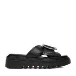 Klapki G-Star Raw. Czarne klapki damskie G-Star Raw, bez wzorów, bez obcasa, bez zapięcia. Za 249.99 zł.