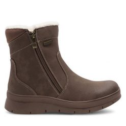 Botki Go Soft. Brązowe botki damskie GO SOFT, bez obcasa, na płaskiej podeszwie, bez zapięcia. Za 199.99 zł.