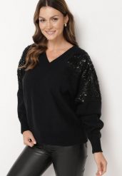 Czarny Sweter w Stylu Nietoperza z Cyrkoniami i Cekinami Nevalithia. Czarne swetry klasyczne damskie Born2be, bez kołnierzyka. Za 129.99 zł.