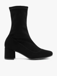 Czarne botki skarpetowe z elastyczną cholewką. Czarne botki damskie Brawo sp. z o.o., z nubiku, z okrągłym noskiem, bez obcasa, bez zapięcia. Za 399.99 zł.