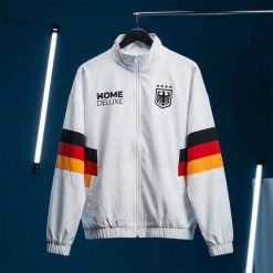Kurtka treningowa Niemcy Biała - Rozmiar: M. Białe kurtki damskie HOME DELUXE, m, bez wzorów, z elastanu, bez kaptura. Za 292.00 zł.